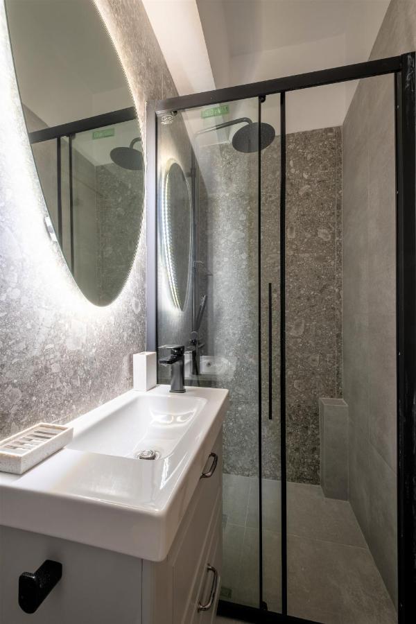Luxury Penthouse In Prime Central Athens Thissio By Ghh Exterior foto